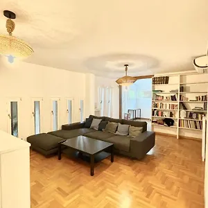 appartamento-nel-verde-fronte-ospedale-san-pietro.it-romehotels.com/